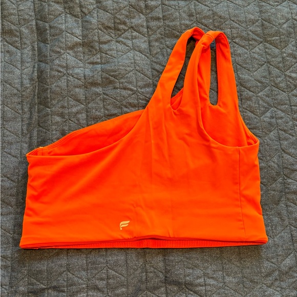 Fabletics workout set! - Picture 2 of 6